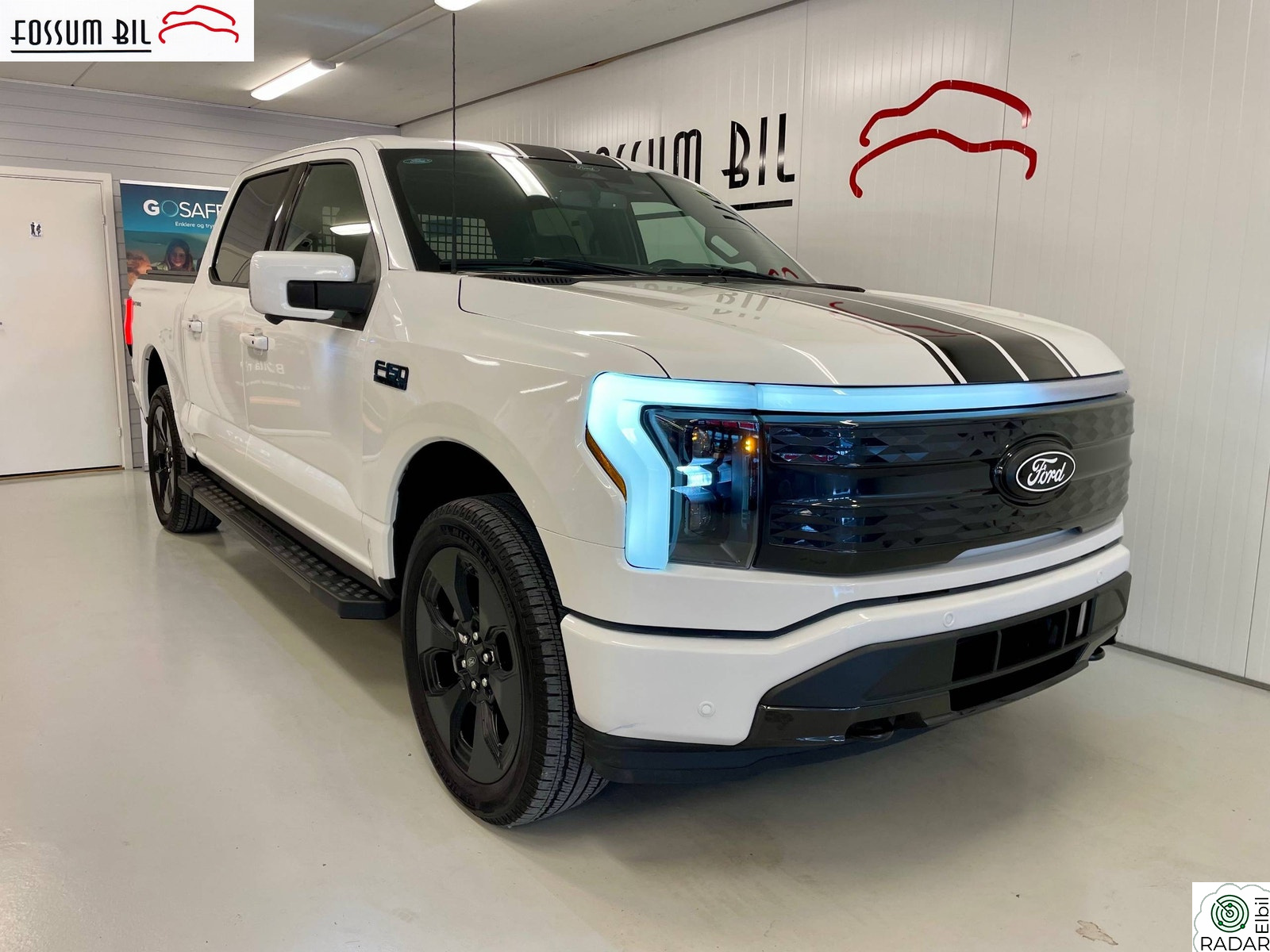 FORD F150Lightning Platinum PLATINUM DARK ELEMENT 131KW VARE/ALT UTSTYR/FINANS