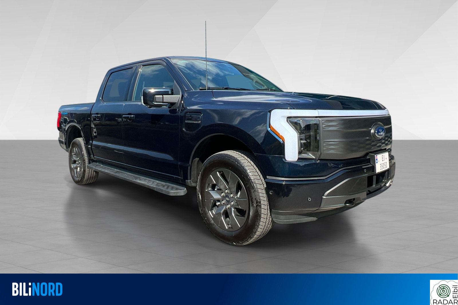 FORD F-150 Lightning Lariat Launch Edition 98 kWh AWD 5 seter