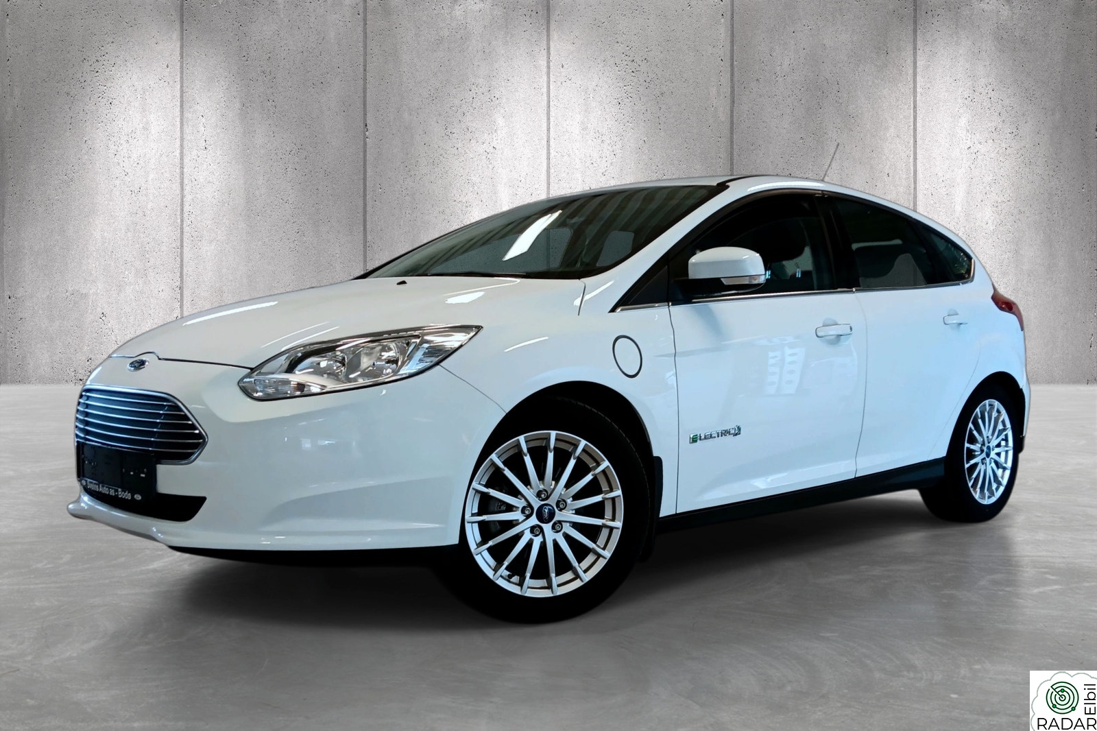 FORD-CNG-TECHNIK Focus Electric Electric Navi/Kamera PKK til Aug 2027