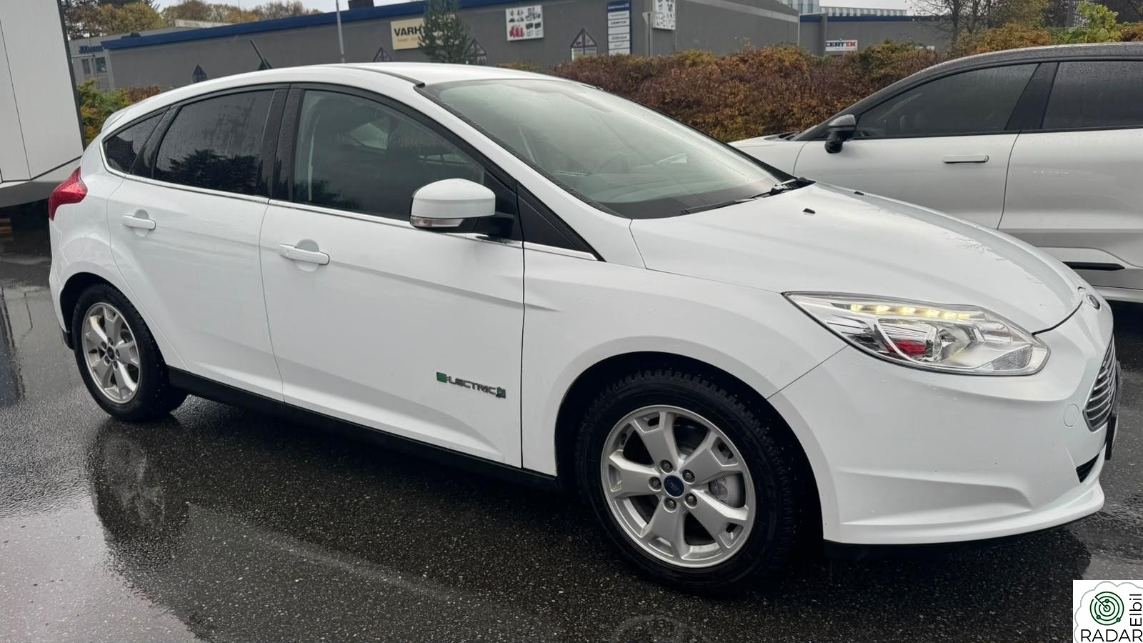 FORD-CNG-TECHNIK Focus Electric Electric 225km/Cruise/Navi/DAB/Kamera/Garanti/S+V++