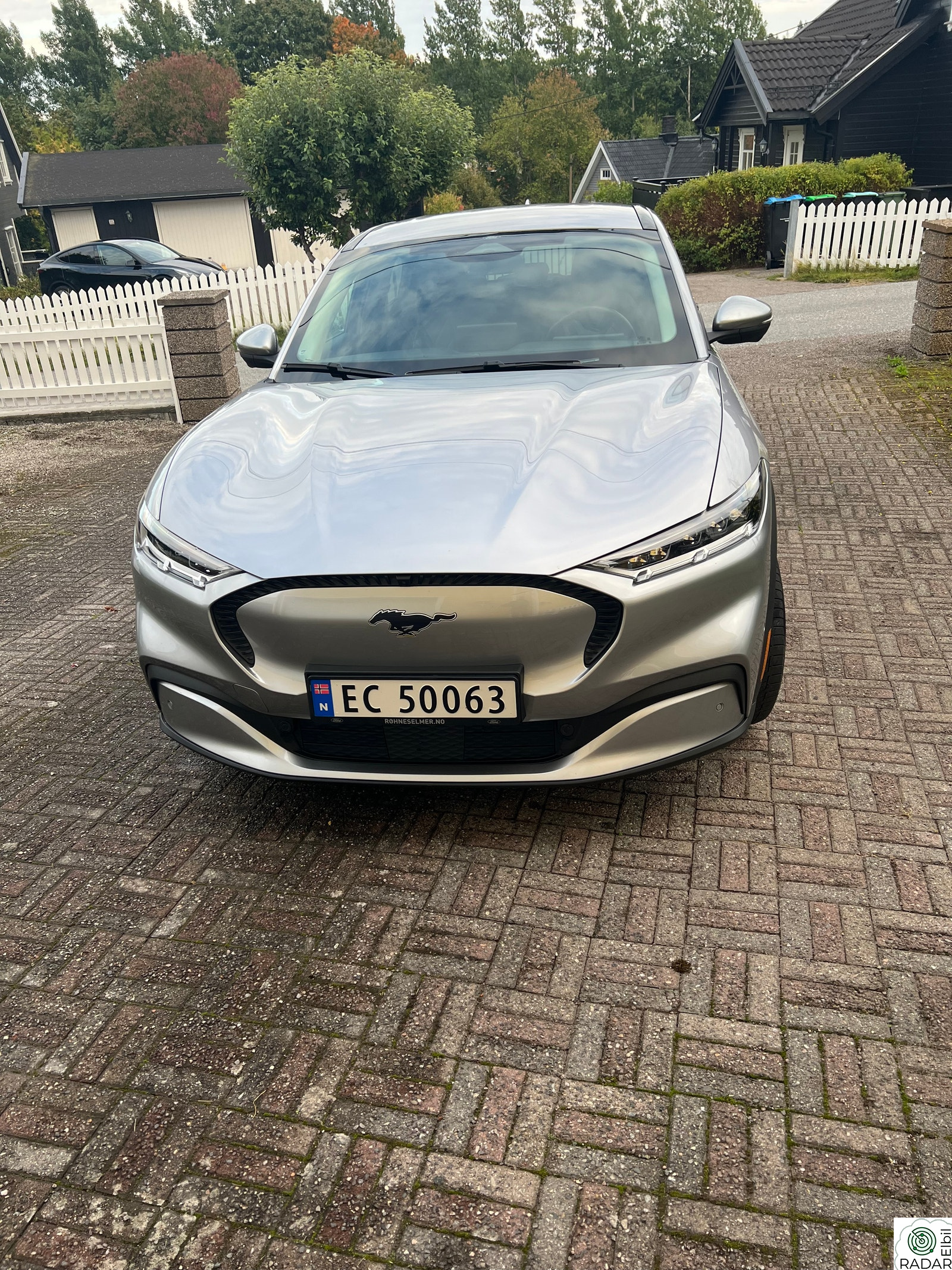 FORD Mustang Mach-E LR RWD/610km//TEKNO/360 kamera/1 eier