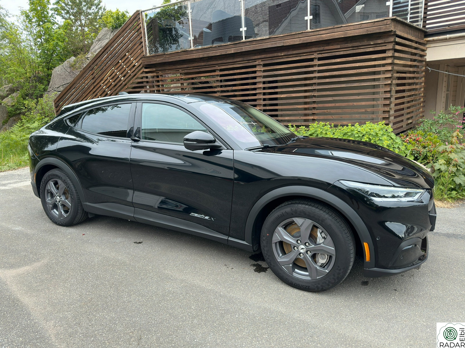 FORD Mustang Mach-E LR RWD