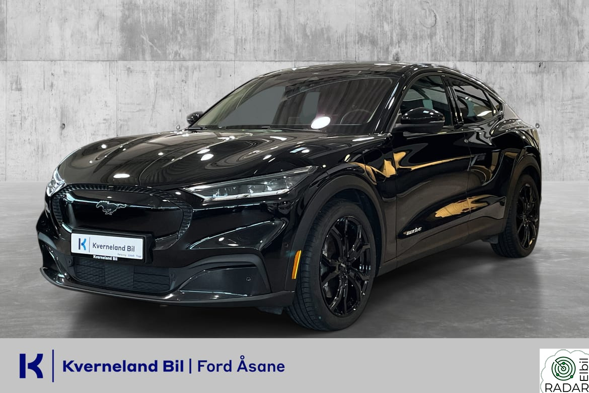 FORD Mustang Mach-E 2 års Garanti ACC/Skinn/Pano/B&O