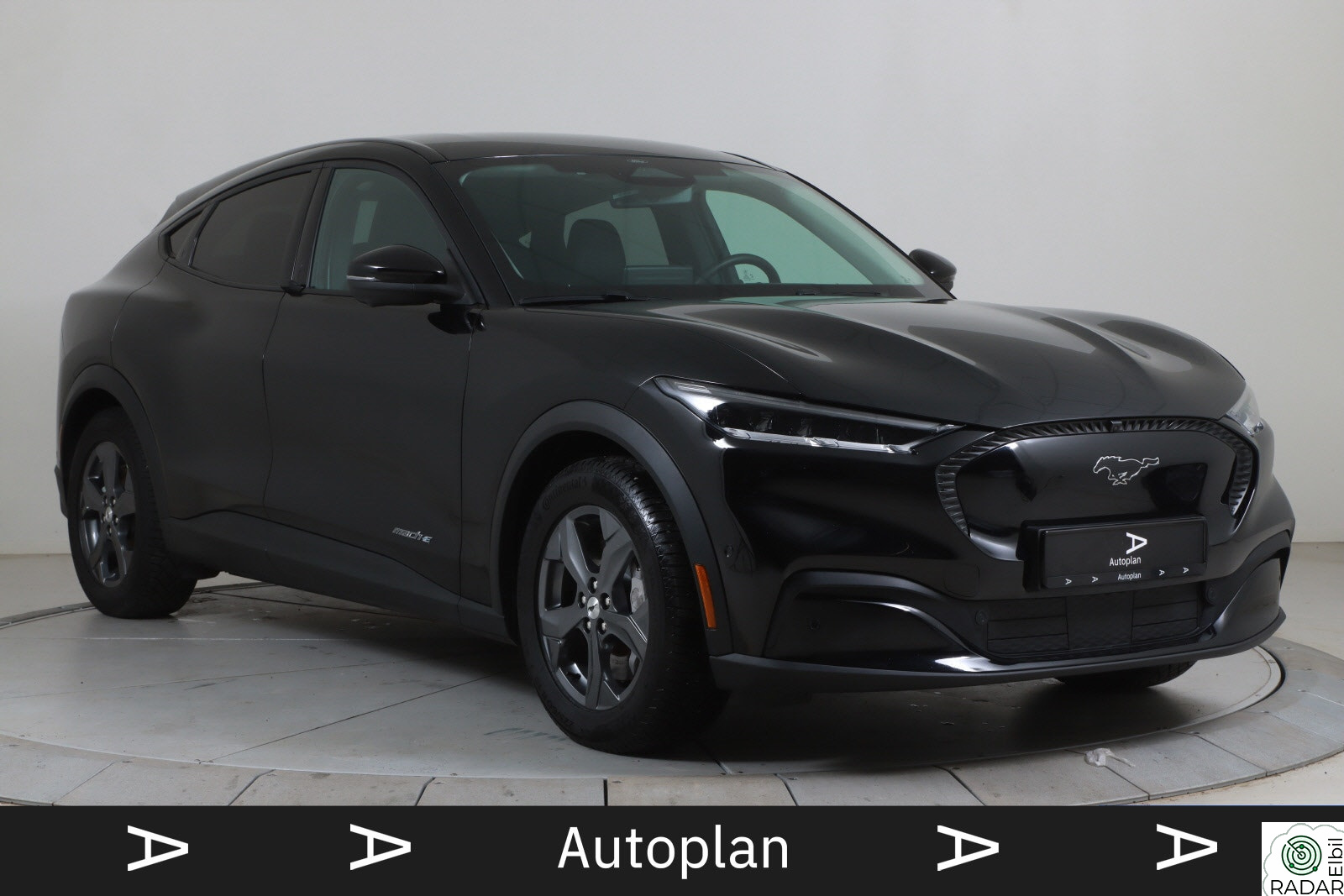 FORD Mustang Mach-E SR RWD ACC/360º/B&O/Carplay