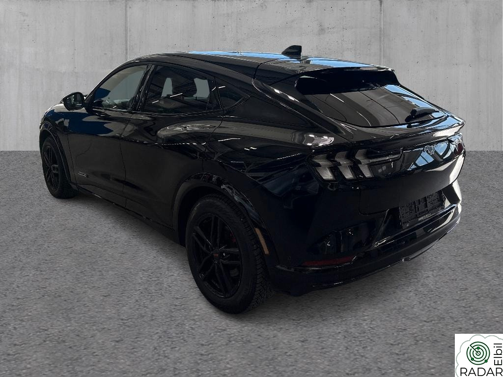 FORD Mustang Mach-E Premium LR RWD