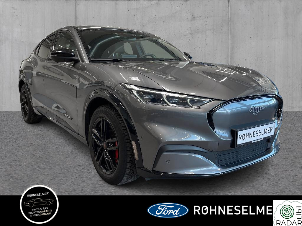 FORD Mustang Mach-E LR RWD / Carbonized Gray / 360 Kamera / APP