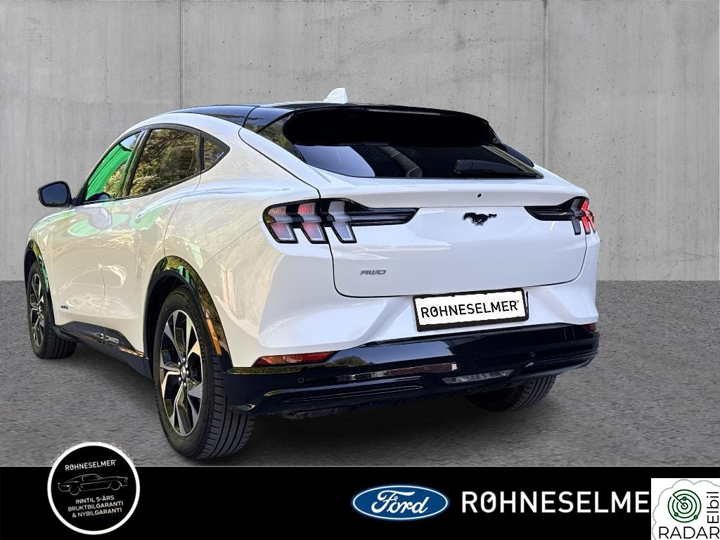 FORD Mustang Mach-E SR AWD/SKINN/MATRIX/NORGES BILLIGSTE