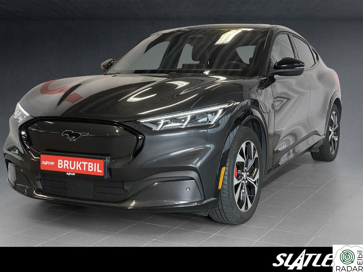 FORD Mustang Mach-E SR AWD Lav KM, Tek pakke, Krok, Skinn