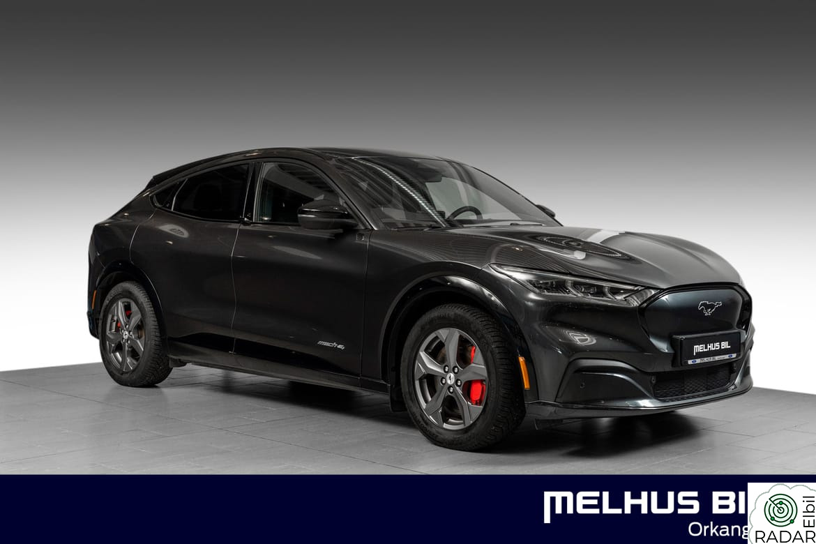 FORD Mustang Mach-E SR AWD MATRIX•FRI FRAKT•GARANTIKAMPANJE 8ÅR!