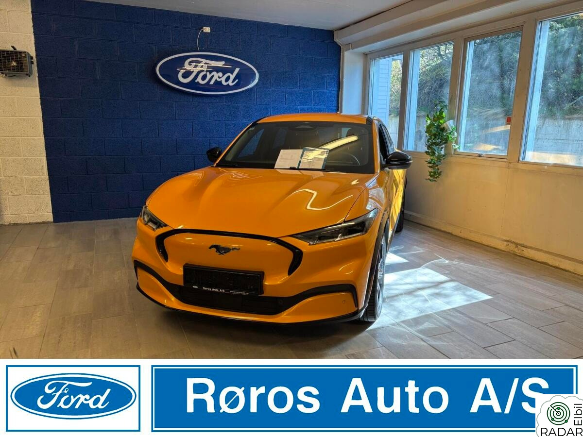 FORD Mustang Mach-E LR AWD