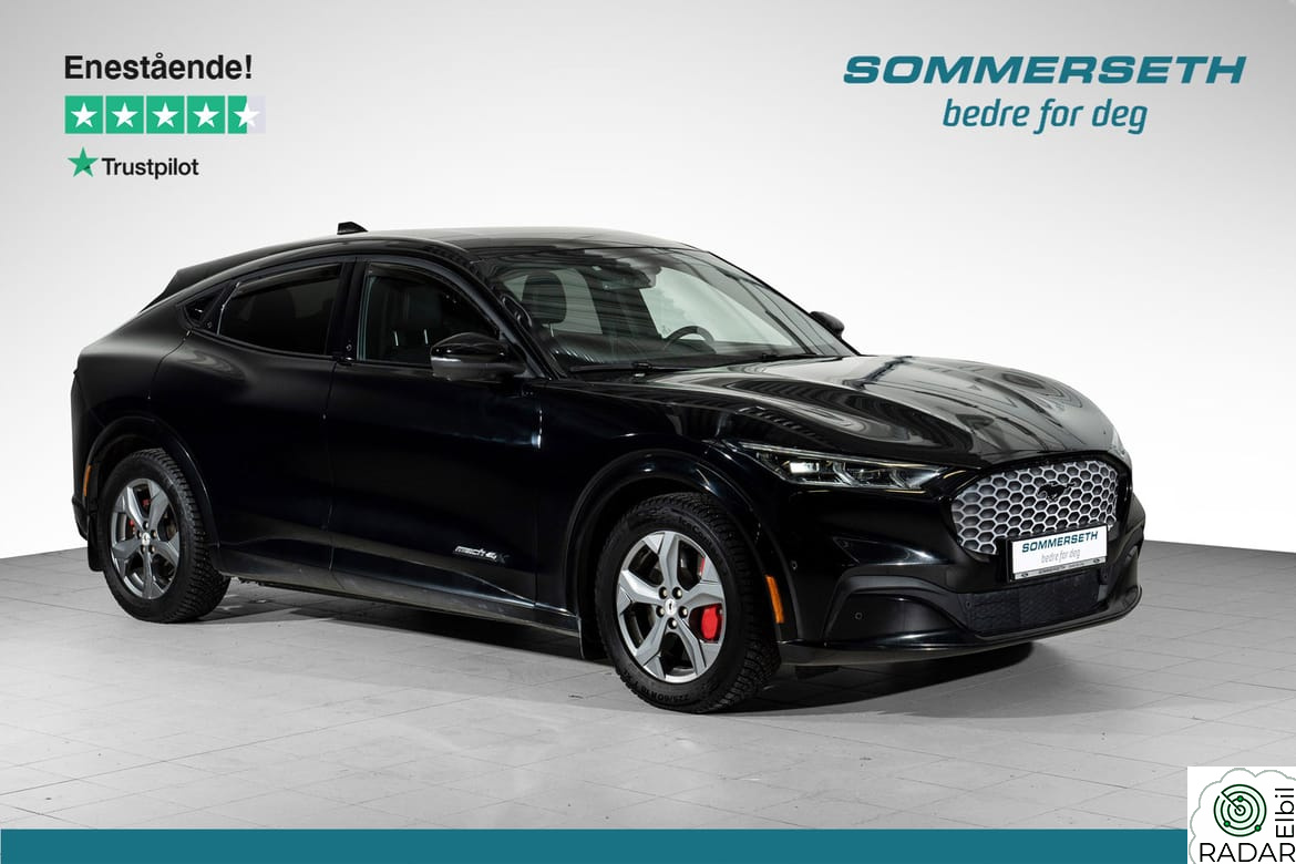 FORD Mustang Mach-E LongRange/AWD/360kamera/Hengerfeste +++