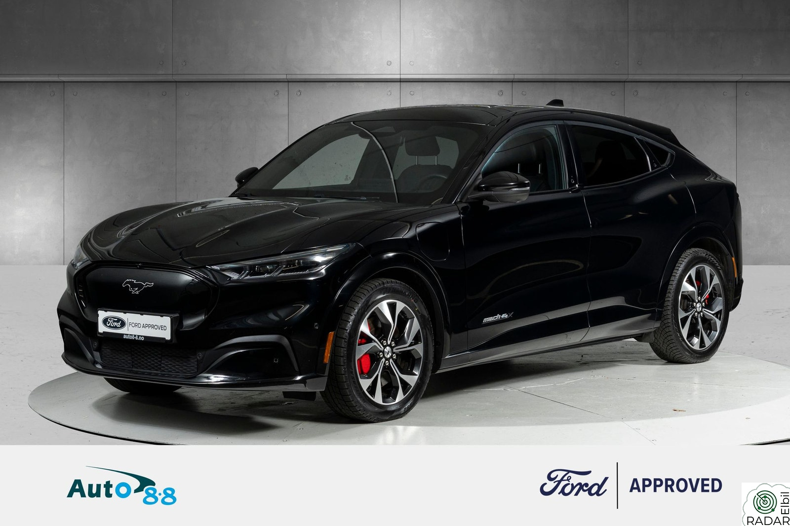 FORD Mustang Mach-E SUV Premium AWD Long Range Tekpakke