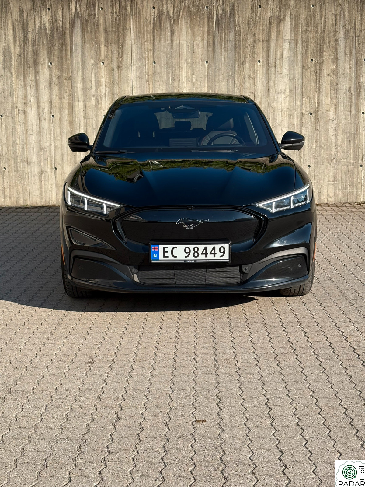 FORD Mustang Mach-E First Edition AWD