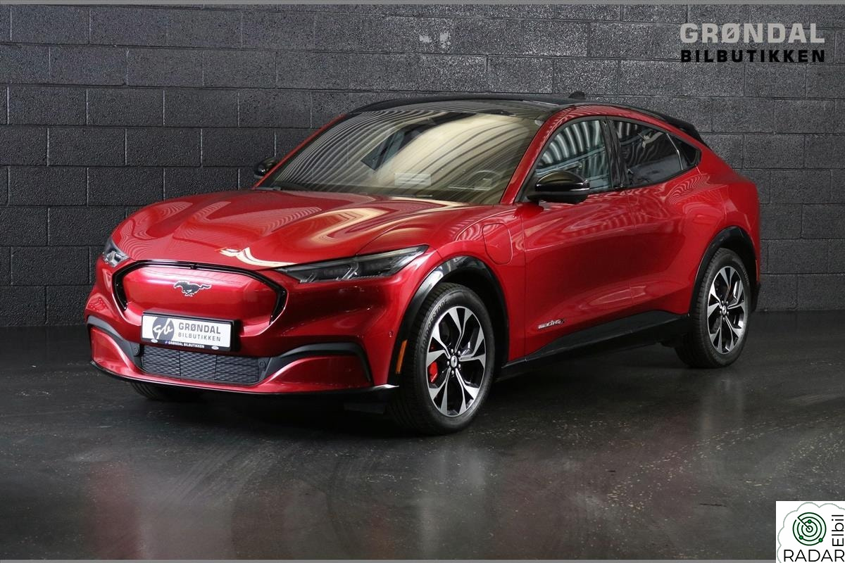 FORD Mustang Mach-E LR / AWD / HENGERFESTE / SKINN / B&O /  ++