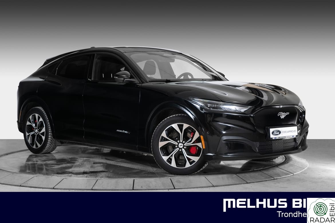 FORD Mustang Mach-E Long Range AWD Teknologipakke • 19" vinter • Krok