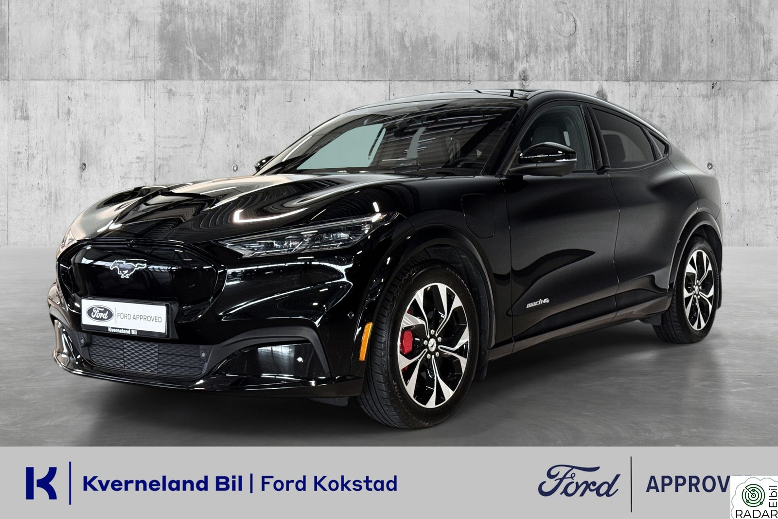 FORD Mustang Mach-E LR AWD Skinn/B&O/ACC/Pano/360Kamera/Krok/Serviceavtale