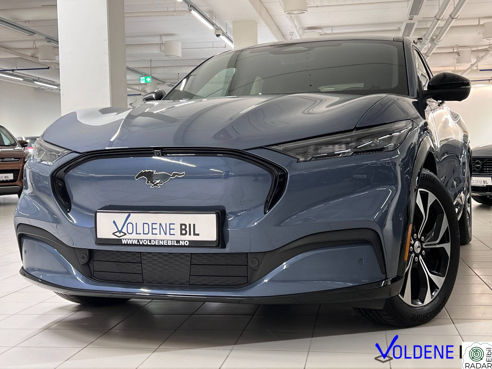 FORD Mustang Mach-E PREMIUM LR AWD//B&O-360-SKINN-BLIS-ACC-OPPV.RATT-MATRIX