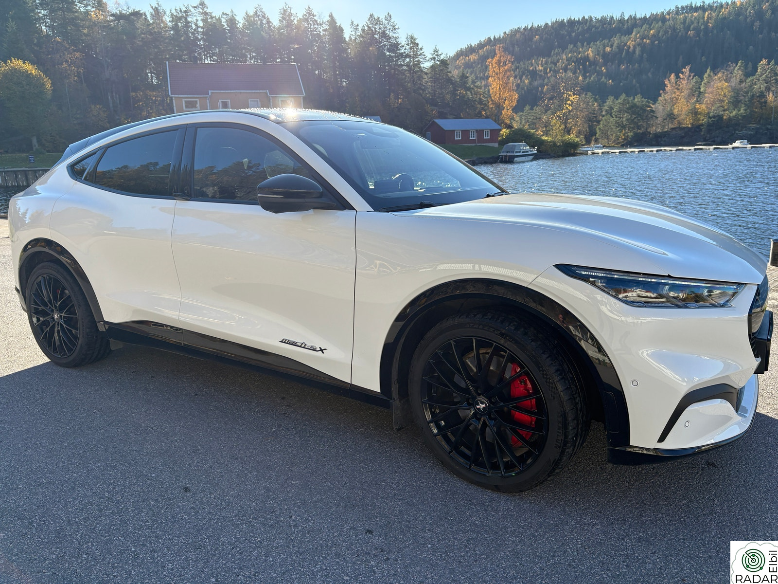 FORD Mustang Mach-E MACH-E TEKNO+ LR AWD+PANORAMA+HENGERFESTE, 20" - "ALT"!