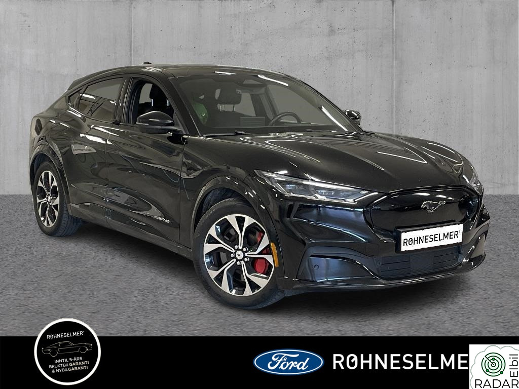 FORD Mustang Mach-E Long Range AWD
