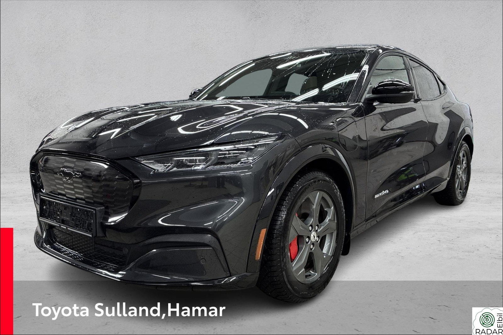 FORD Mustang Mach-E Long Range AWD -Skinn - Hengerfeste