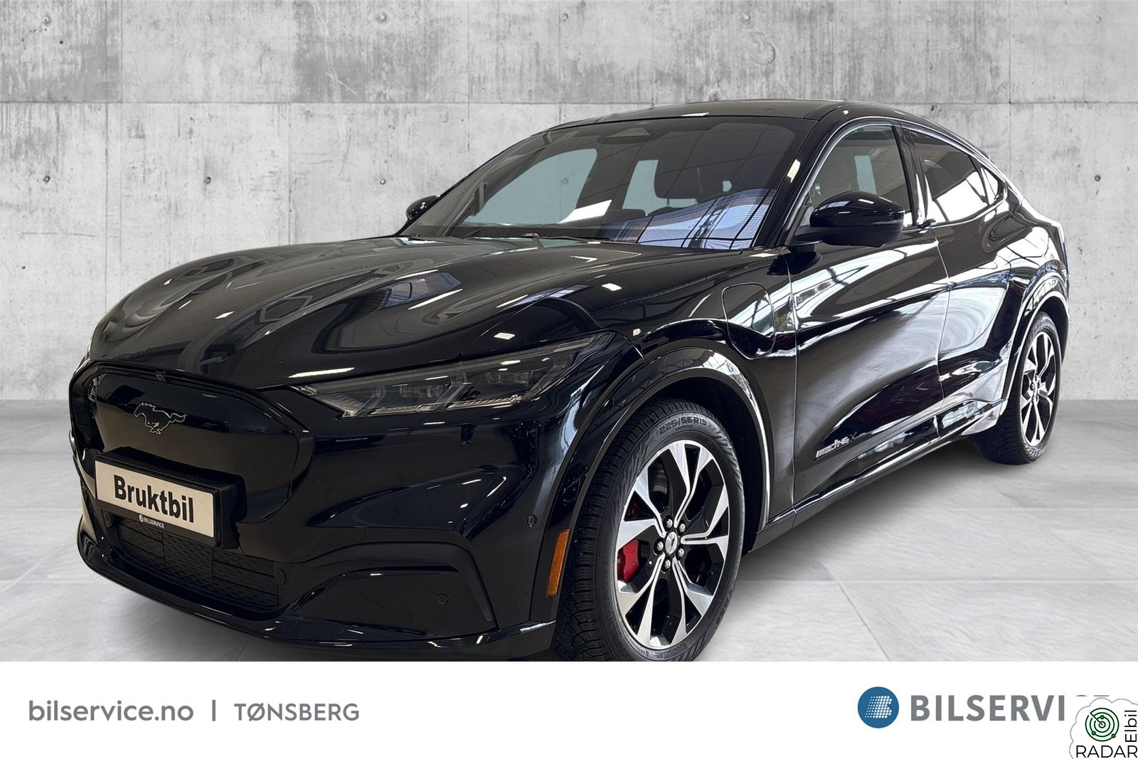 FORD Mustang Mach-E Long Range AWD Premium Krok/Pano/Bang&Olufsen/360° ++