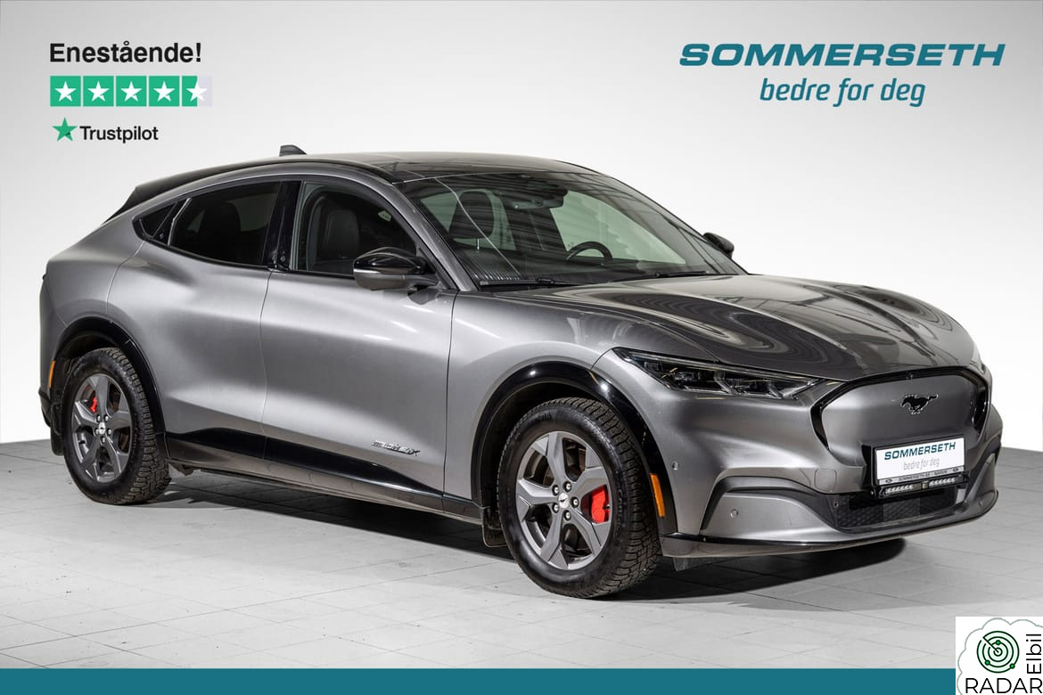 FORD Mustang Mach-E LongRange/AWD/360kamera/Hengerfeste +++