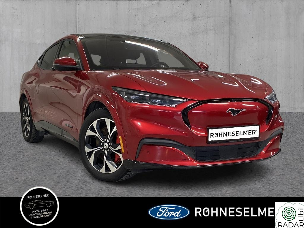 FORD Mustang Mach-E First Edition AWD Alt utstyr og Hengerfeste