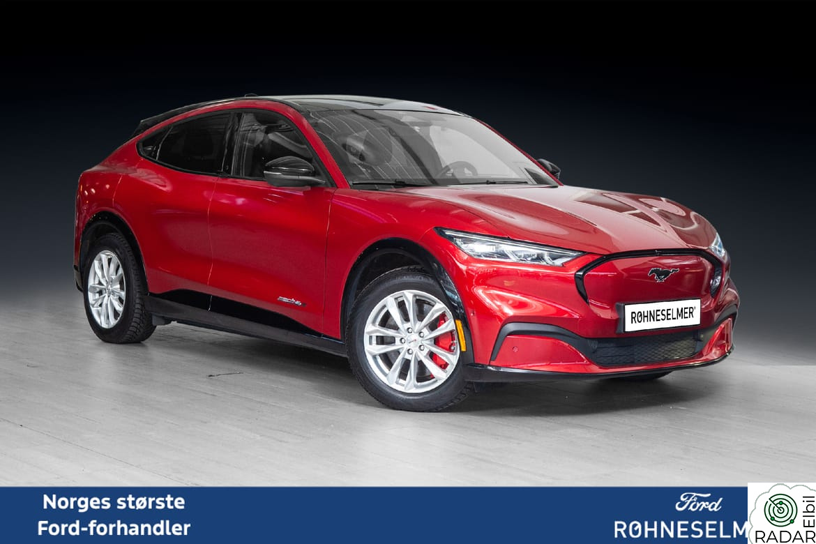 FORD Mustang Mach-E Long Range AWD Teknopakke+ | Én eier | Innbytte
