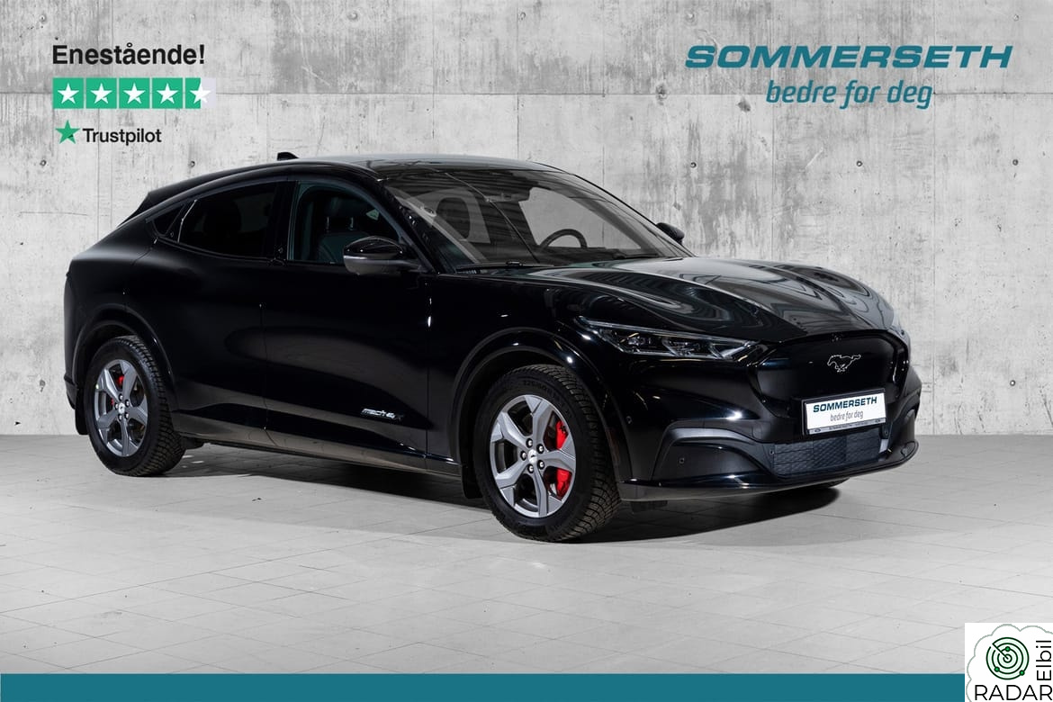 FORD Mustang Mach-E Long Range Premium AWD Hengerfeste++