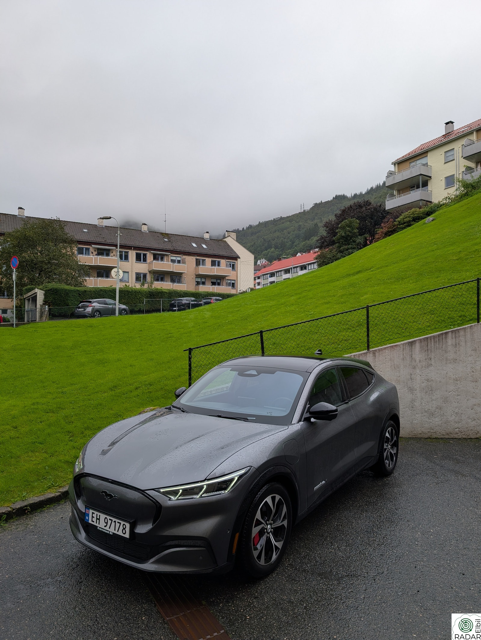 FORD Mustang Mach-E Premium ER AWD