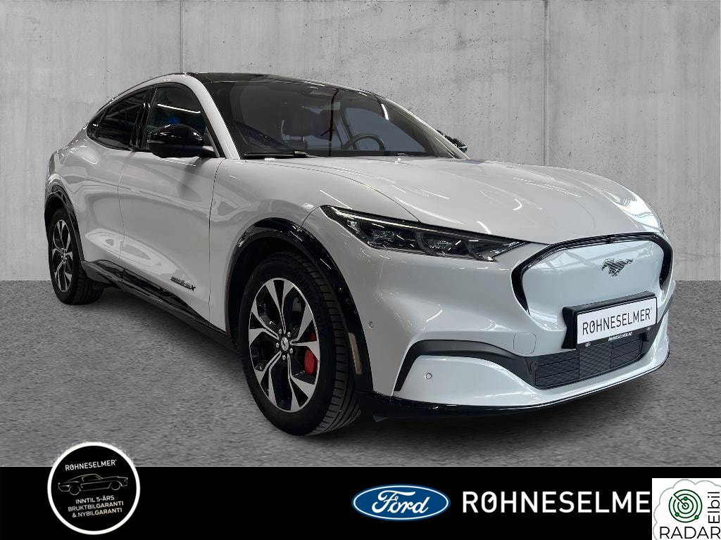 FORD Mustang Mach-E LR AWD / 540KM / 360 kamera / B&O / Hengerfeste