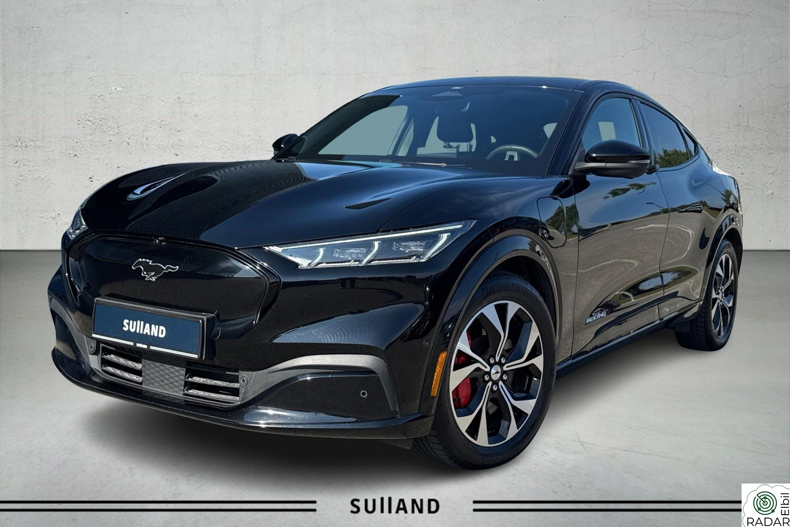 FORD Mustang Mach-E PREMIUM | HENGERFESTE | EKSTRA BRUKTBIL GARANTI