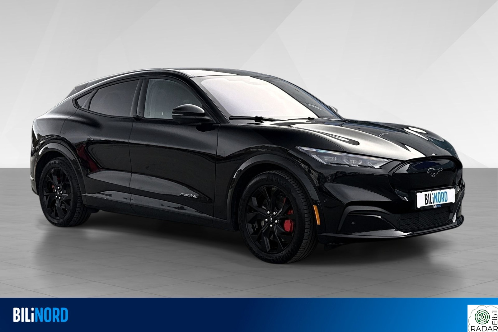 FORD Mustang Mach-E Long Range AWD