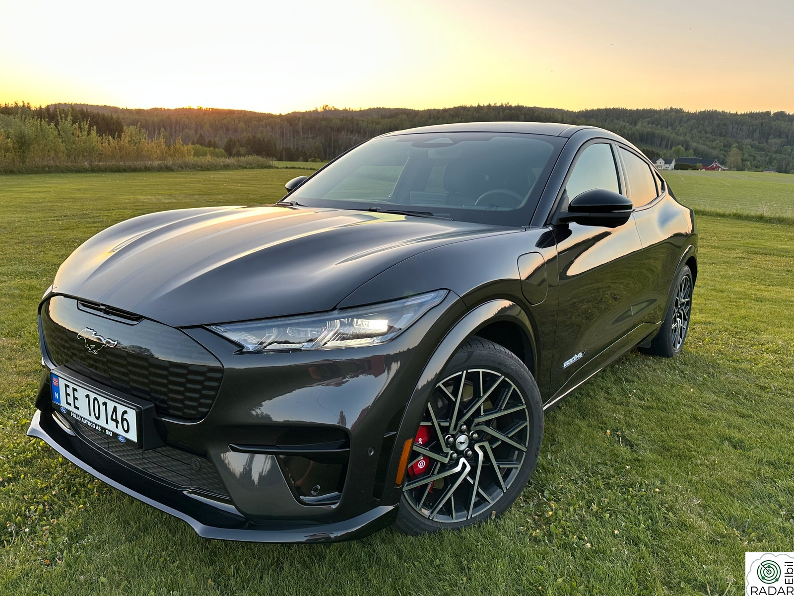 FORD Mustang Mach-E GT LR AWD Hengerfeste 360 kamera B&O Nybilgaranti 2x20"