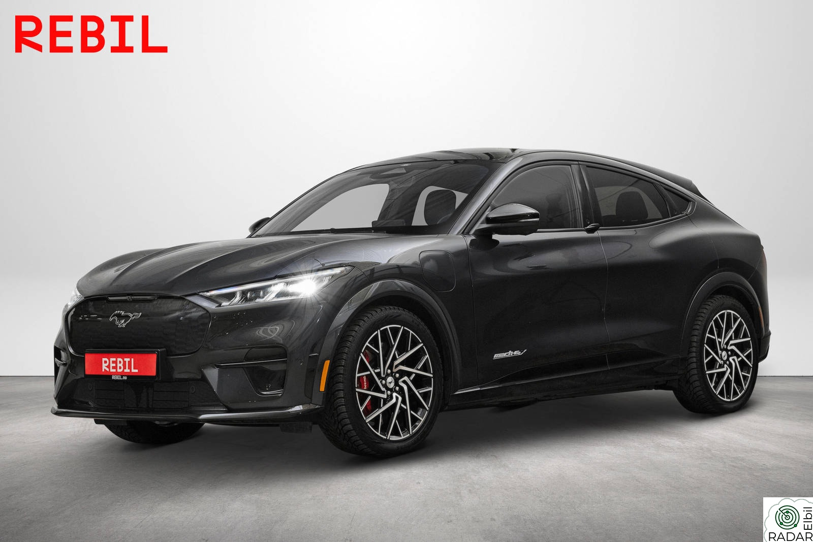 FORD Mustang Mach-E GT AWD/ACC/Pano/360/Alcantara/B&O