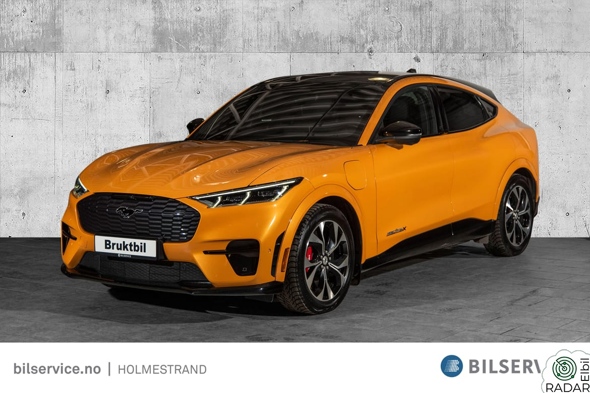 FORD Mustang Mach-E GT AWD 487 hk / Krok / Panorama / B&O / 360° cam