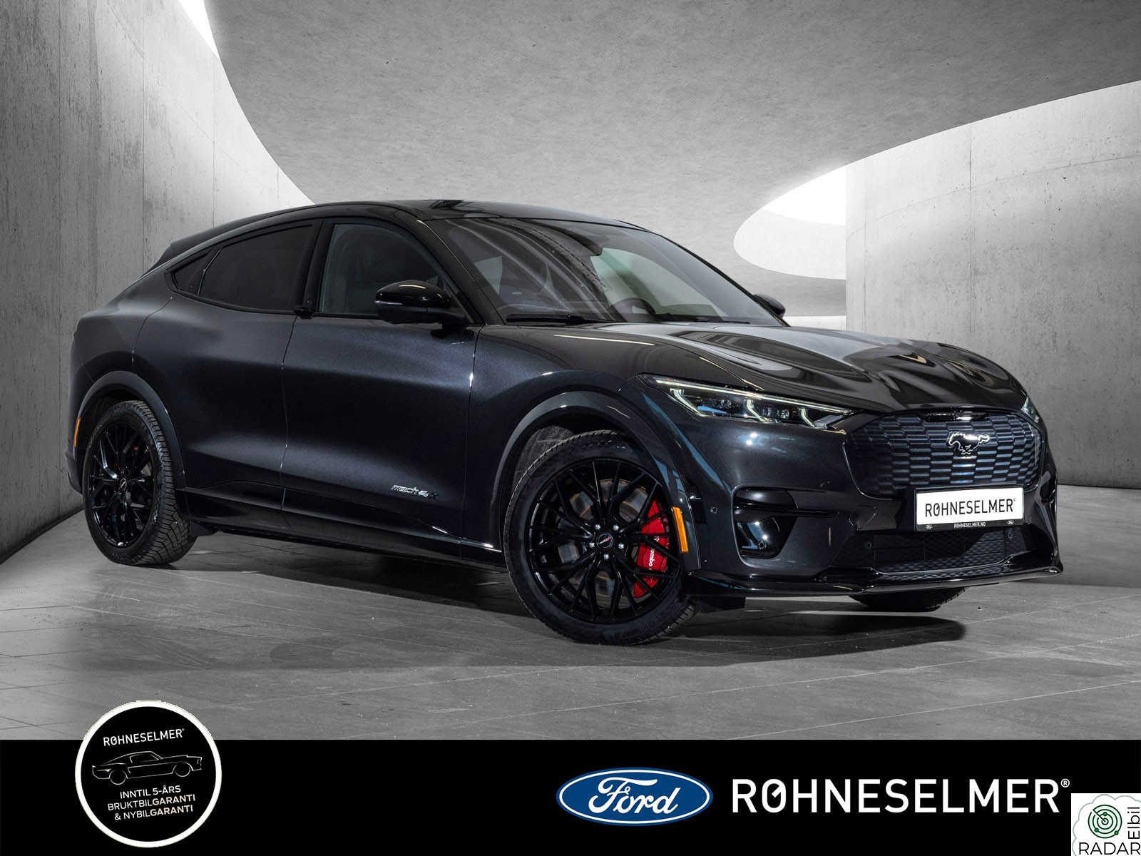 FORD Mustang Mach-E GT LR AWD Panorama,20+20"hjul,360kam,487HK,B&O, ELBIL
