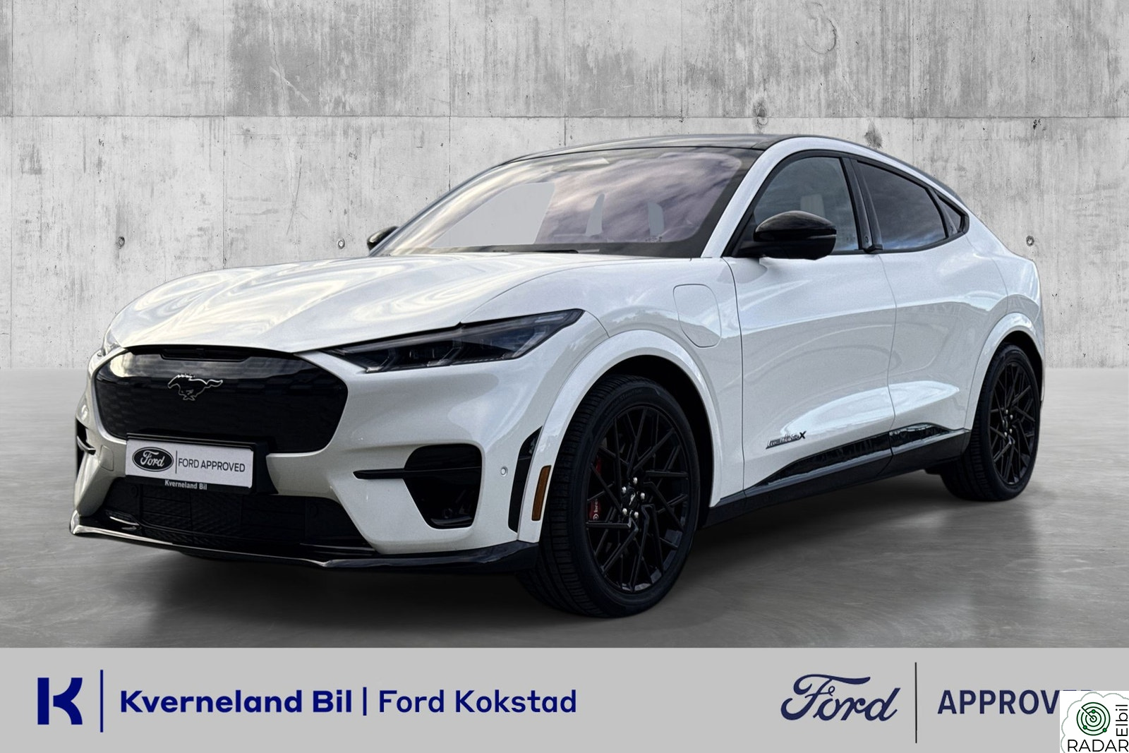 FORD Mustang Mach-E GT 601 HK/PANORAMA/360KAMERA/B&O/ACC/KROK/SERVICEAVTALE