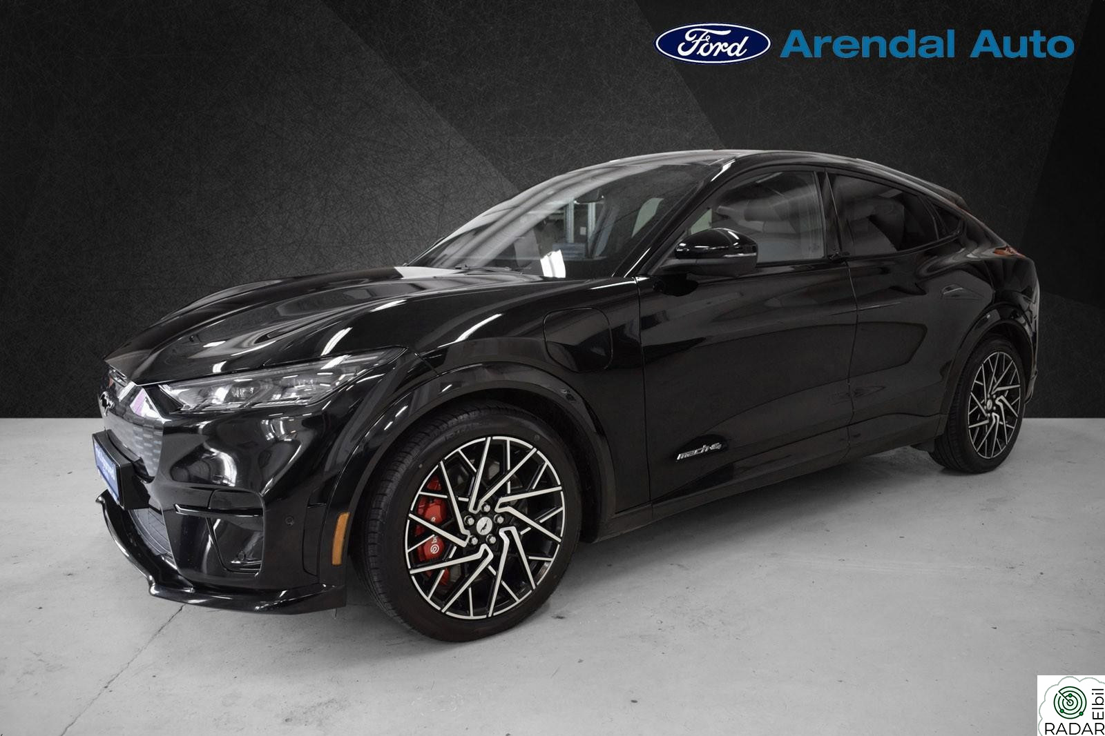 FORD Mustang Mach-E GT 487HK LR AWD/20"/Brembo/360.Kam/LED/Adapt.Cruise++
