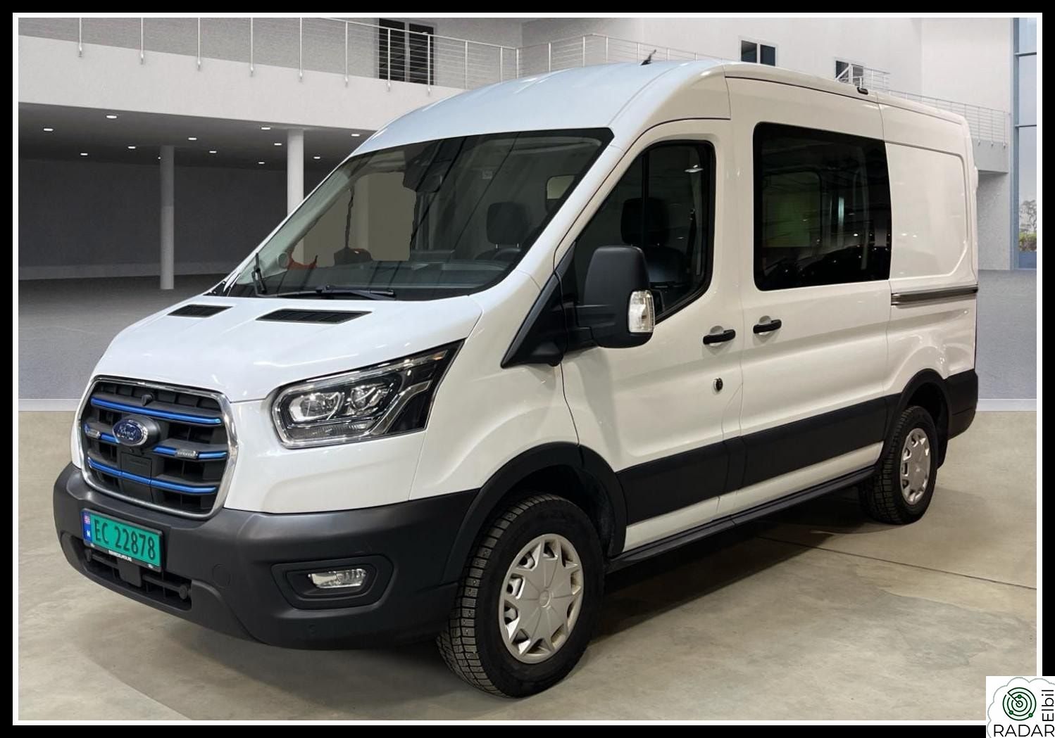 FORD TRANSIT E-Transit 269hk 350 L2H3 Webasto Krok VERKSTEDSINNREDET