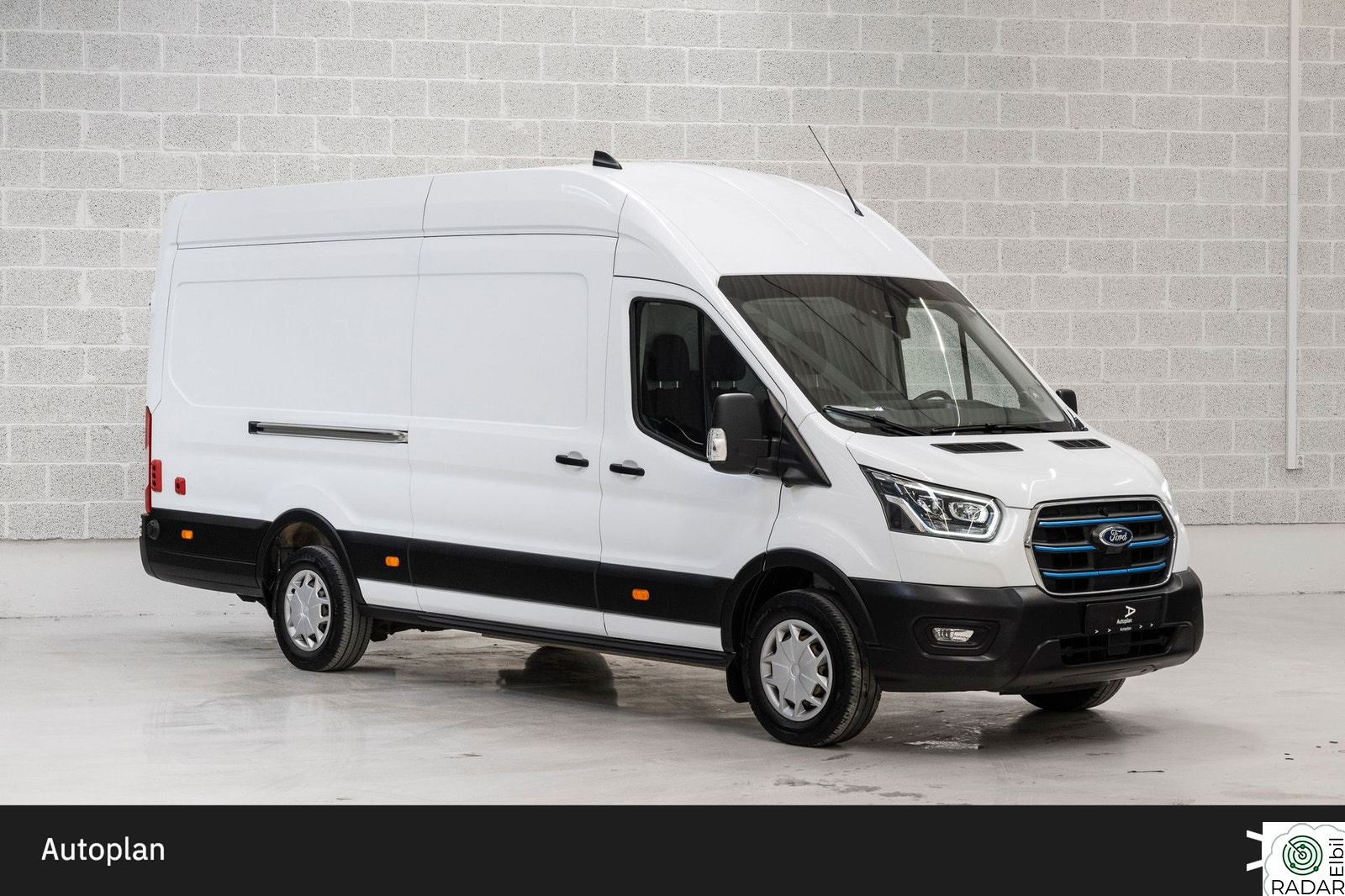 FORD TRANSIT 350 L4H3 Trend | Bakløfter/ACC/Kamera/CarPlay