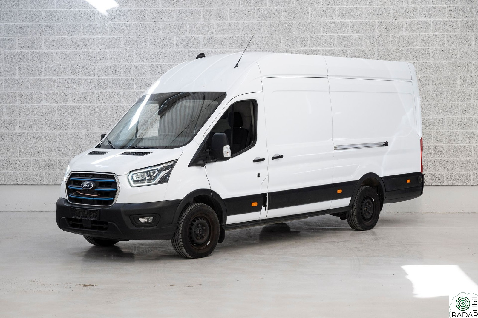 FORD TRANSIT 350 BEV 269hk L4 Trend RWD Auksjon! Les tekst!