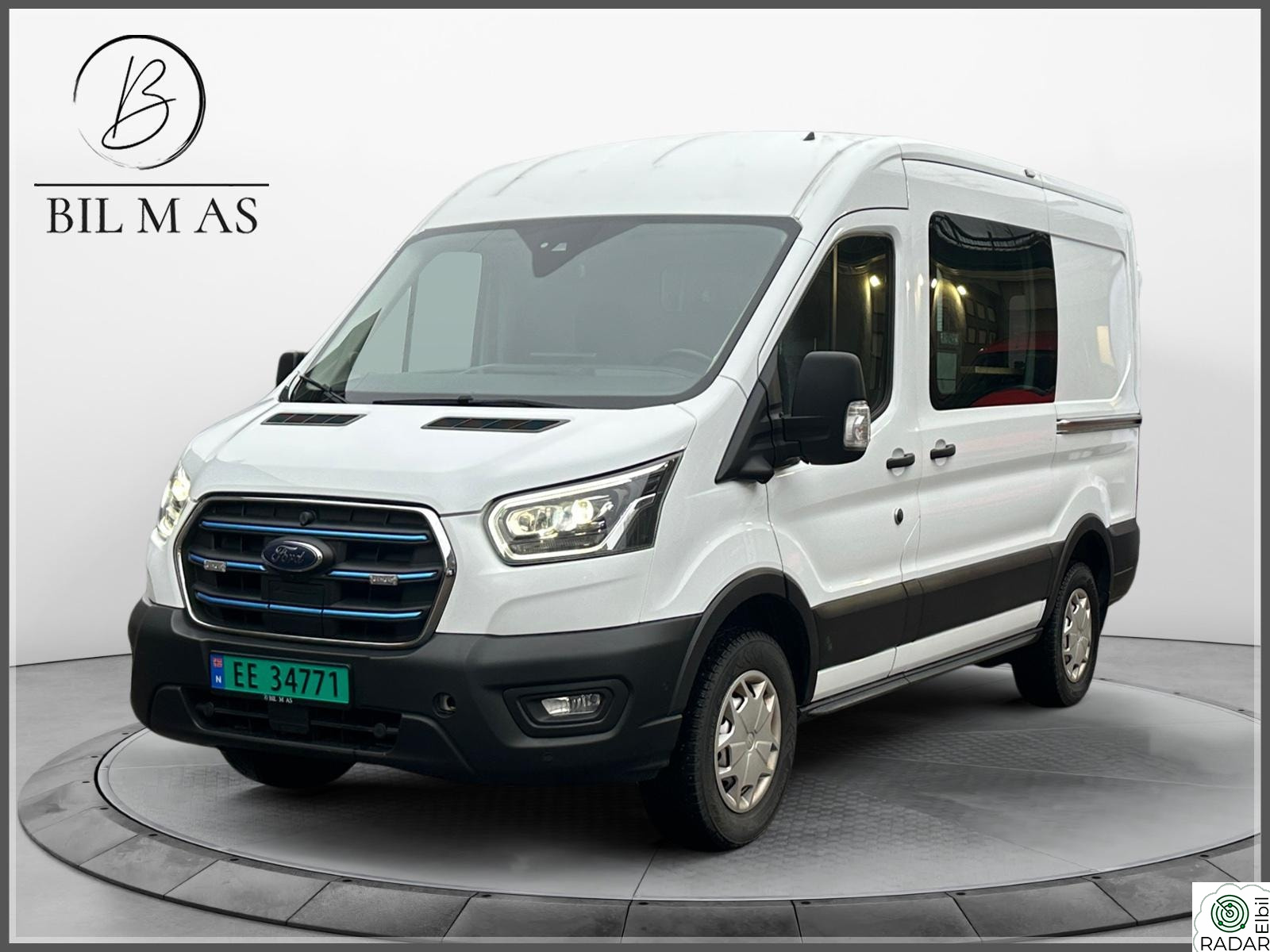 FORD TRANSIT E L2H2 68kWt 269hk ACC 360 Navi Blis Innredning Ny serv