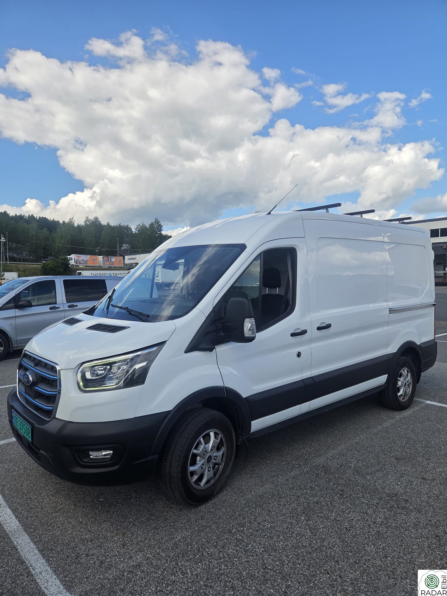 FORD Transit 350 68kWt 269hk L2H2 Trend