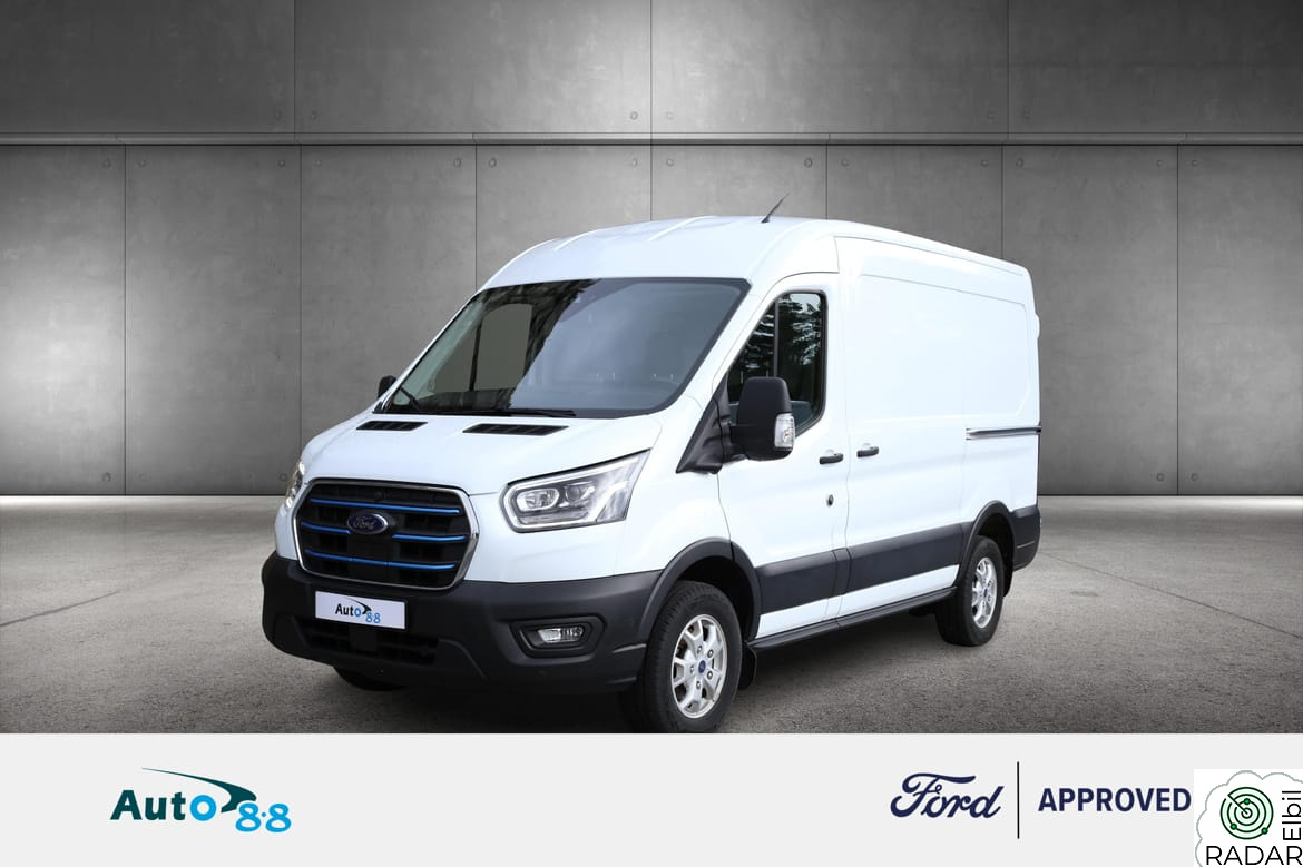 FORD Transit Bruktbilkampanje Trend  H2L2  Ford app  Ryggekam Navi