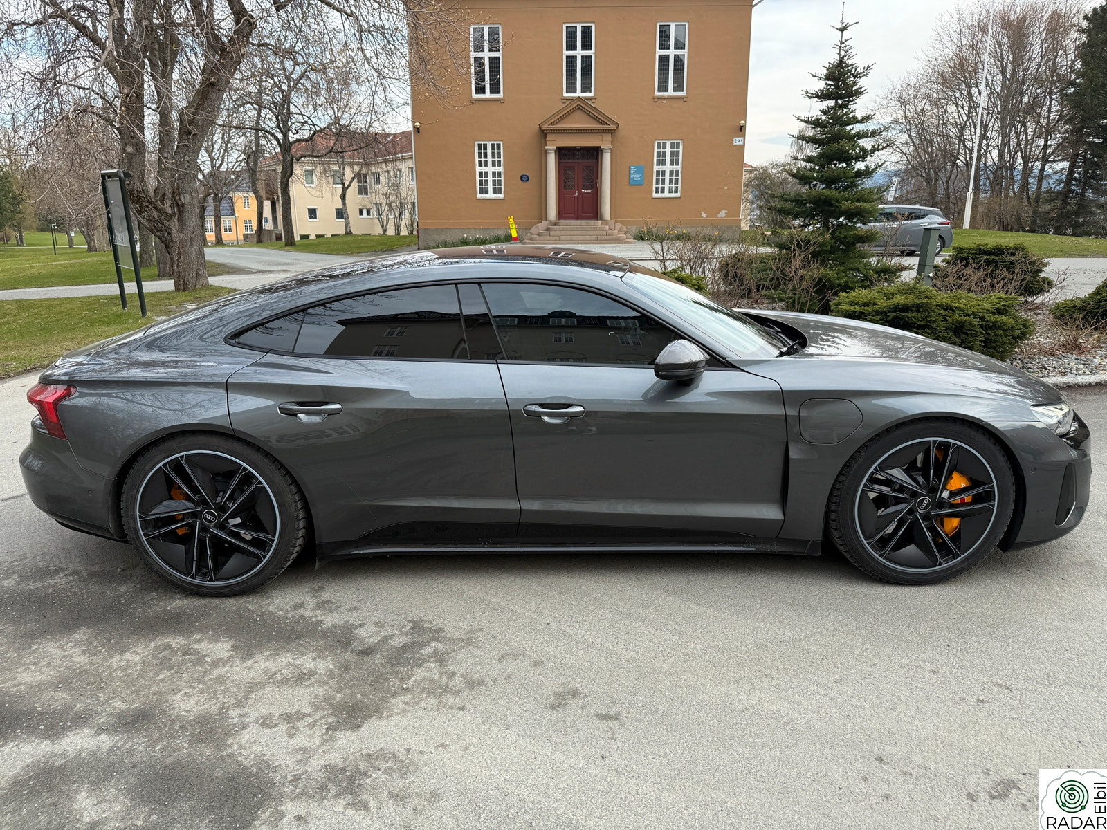 AUDI E TRON GT Norsk-Pro-Laser-Carbon-Carbid-Alcantara-B&O-NV