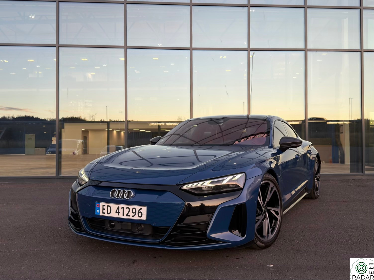 AUDI E TRON GT GT PRO | NORSK | ASCARI BLÅ/RØD | 4WS | B&O | HUD