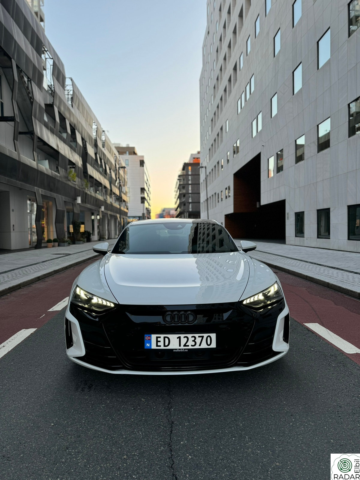 AUDI E TRON GT Topputstyrt PRO | Nypris 1.35 MNOK | 18-veis | 21 felg