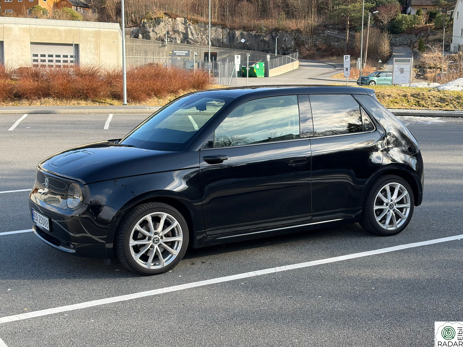 HONDA e Advance 17" Topputgave