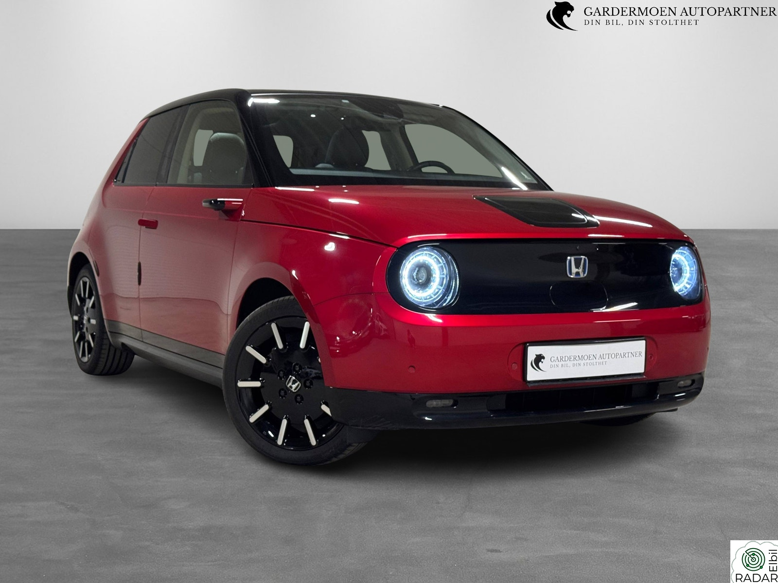HONDA e Advance 17, Soltak, Kameraspeil